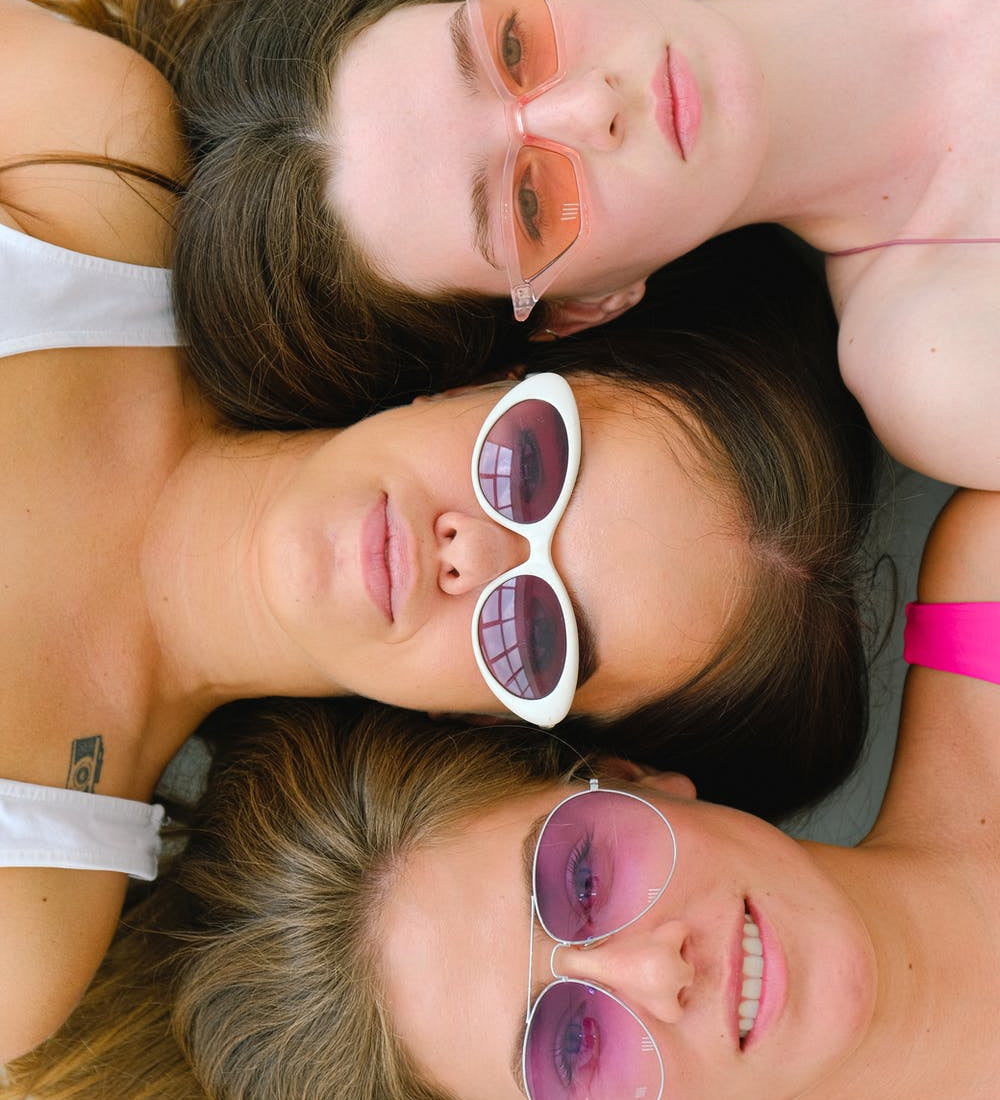 SUNGLASSES