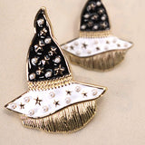 Witch Hat Pearl Star Earrings