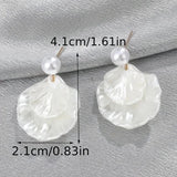 Shell Pearl Decor Earrings